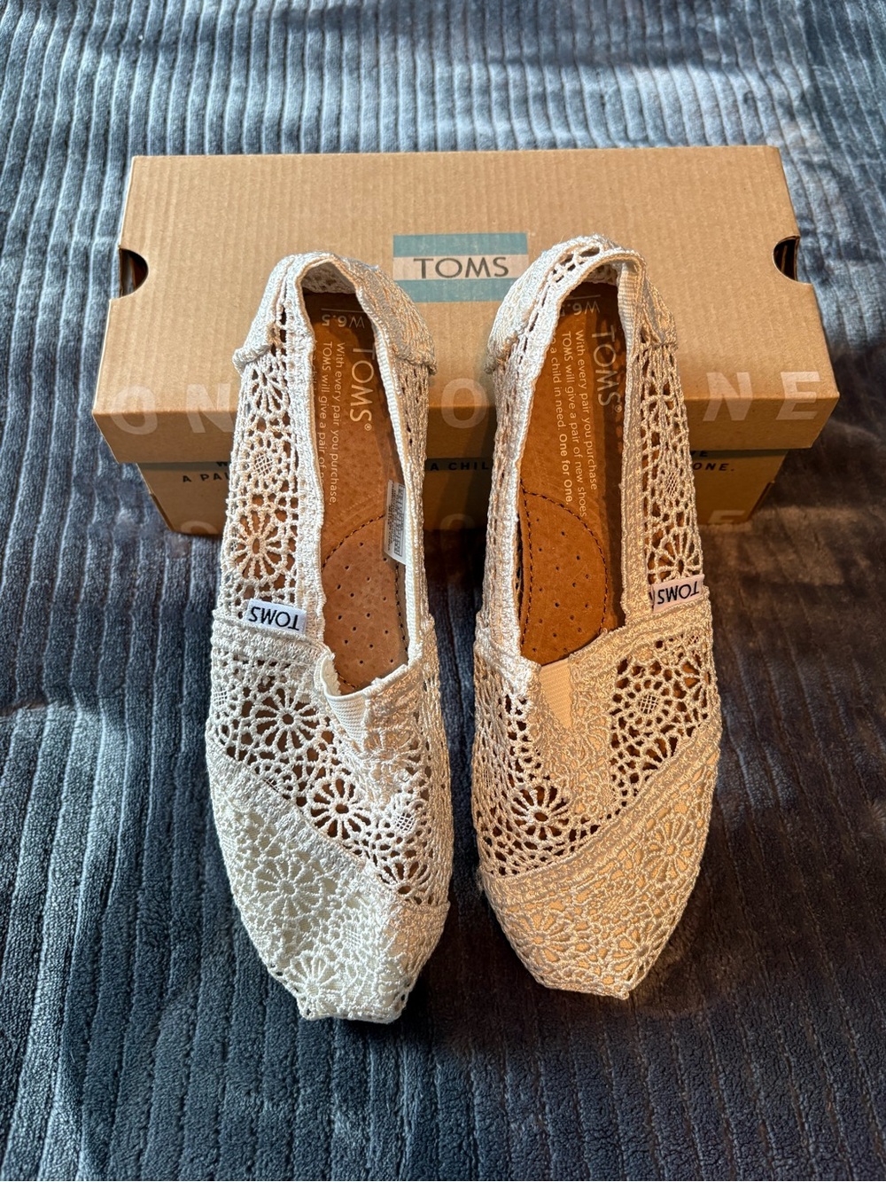 TOMS Women's Cream Natural Morocco Crochet Alpargata Slip-Ons